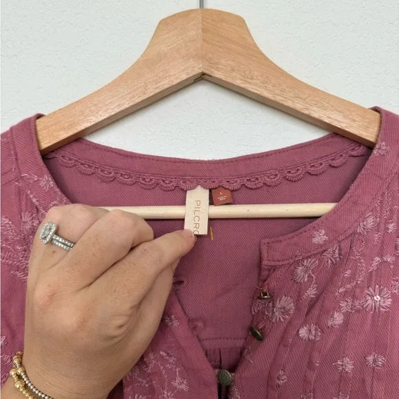 Anthropologie Long Sleeve Shirt Embroidered Mauve Size Large - Picture 5 of 8